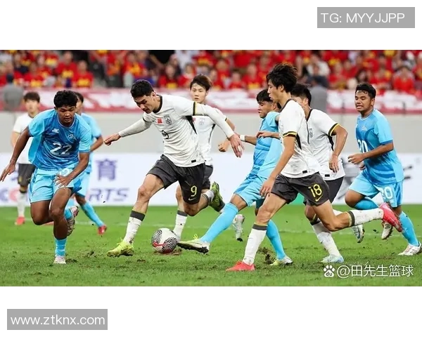 拜合拉木精彩进球助力深圳新鹏城迎来胜利时刻