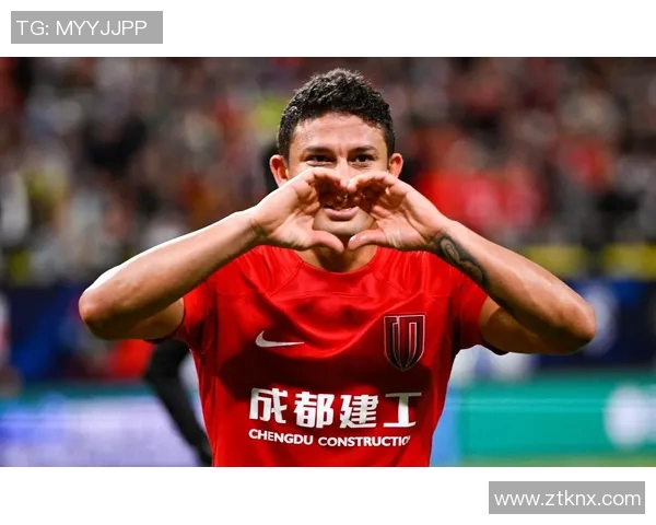 中超赛场艾克森再度破门助力球队争冠展现卓越个人能力