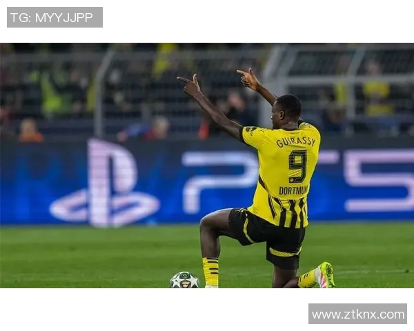 多特蒙德引进德容，提升中场实力